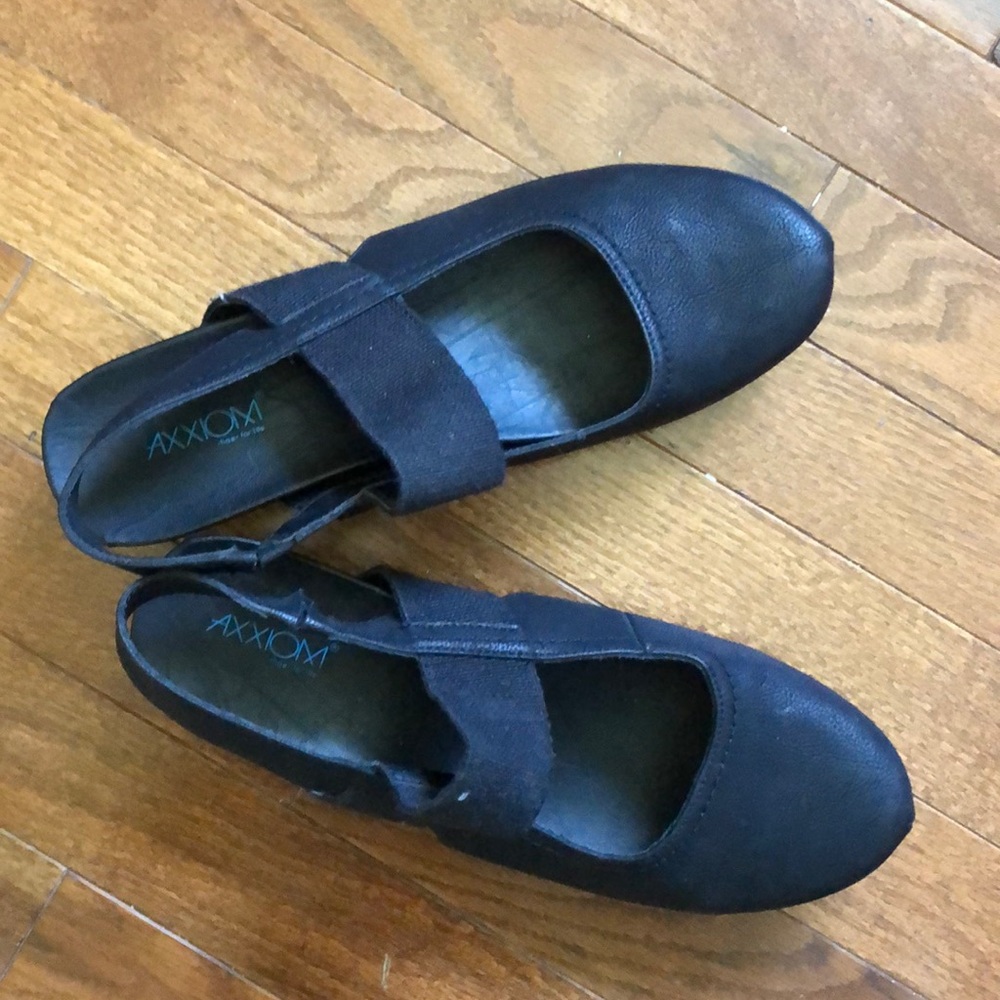Axxiom Womens Shoe
